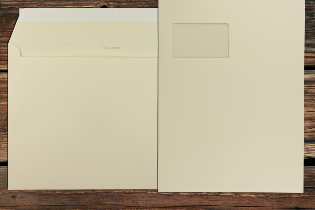 Briefhüllen mit Fenster C4 229x324 mm Haftklebend Hellchamois 120 g/qm